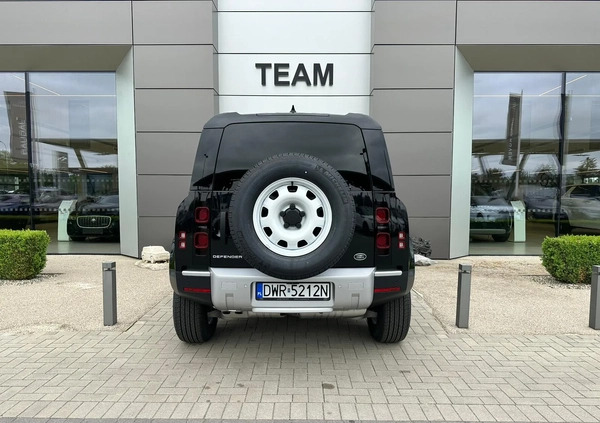 Land Rover Defender cena 319000 przebieg: 11300, rok produkcji 2023 z Sulechów małe 46